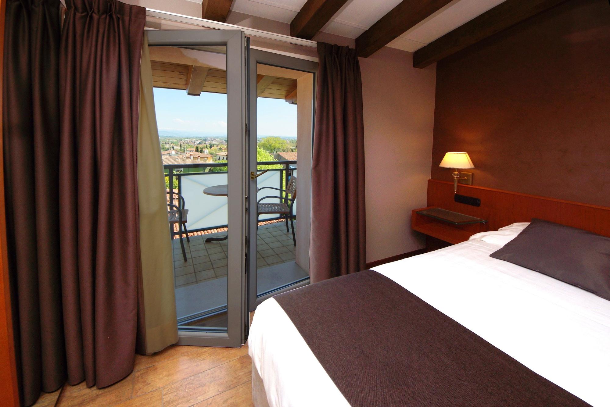 Hotel Clarin 14 By Dori Peschiera del Garda Exterior foto